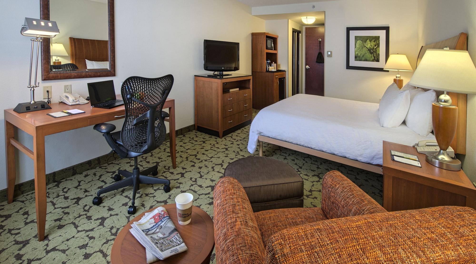 Hilton Garden Inn Huntsville/Space Center Exteriér fotografie